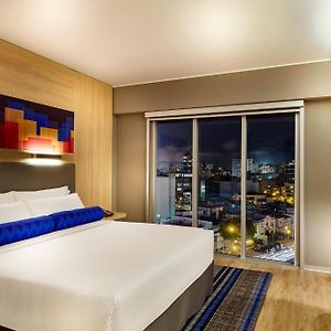 Habitación con Cama King